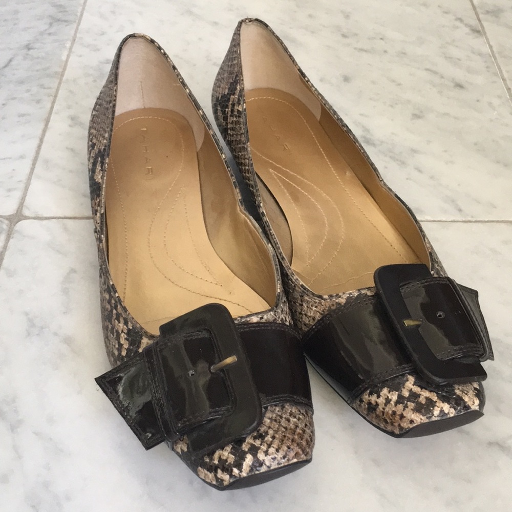 Snakeskin flats